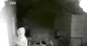 VIDEO: Palm Bay Police Needs Help To ID Burglar - Brevard-Online.com